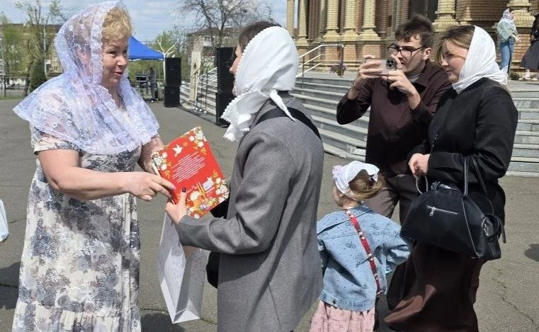 Ольга Бас посетила Свято-Владимирский кафедральный собор ЛНР