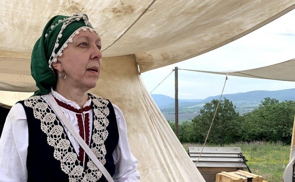 Екатерина Алтабаева в Севастополе посетила Парк живой истории «Федюхины высоты»