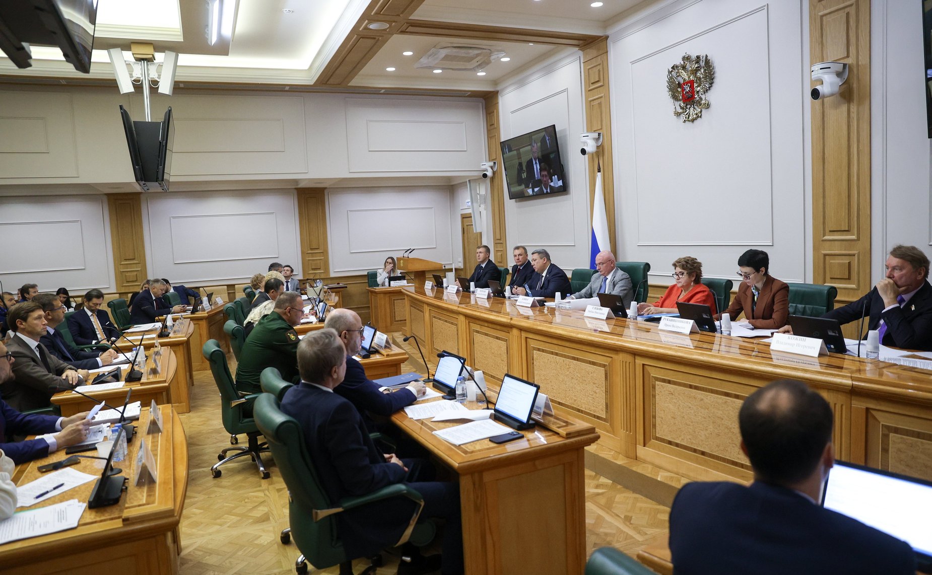 Заседание Комитета Совета Федерации по конституционному законодательству и государственному строительству