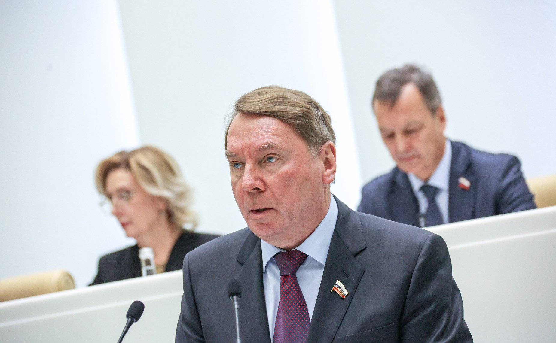 Владимир Кожин