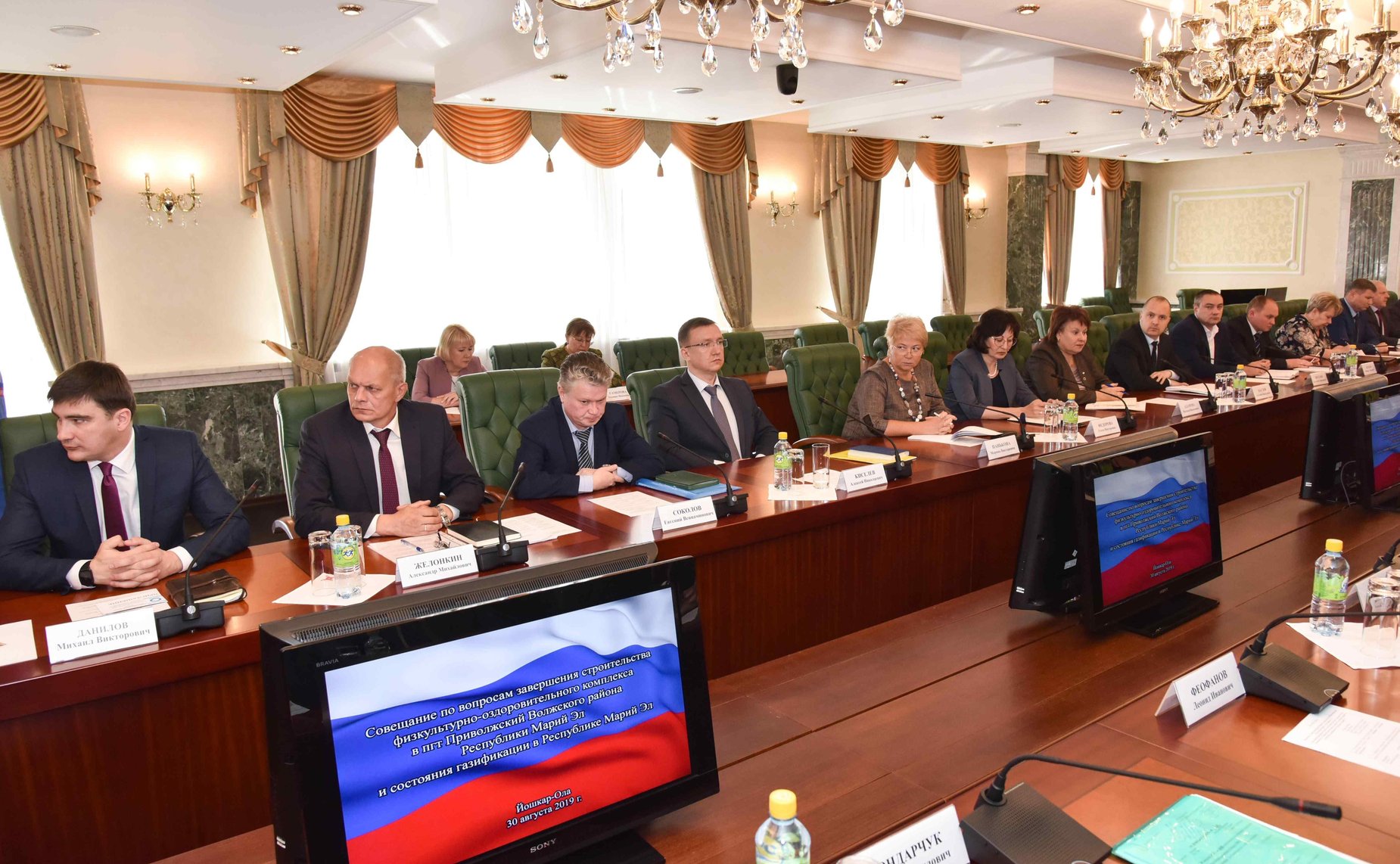 Совещание по вопросам завершения строительства физкультурно-оздоровительного комплекса в поселке городского типа Приволжский Волжского района Республики Марий Эл и состояния газификации в регионе в регионе
