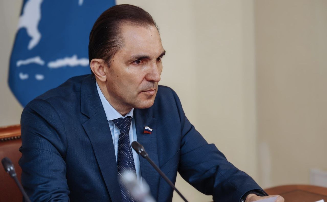 Андрей Хапочкин провёл совещание по проблемам качества связи в новых микрорайонах