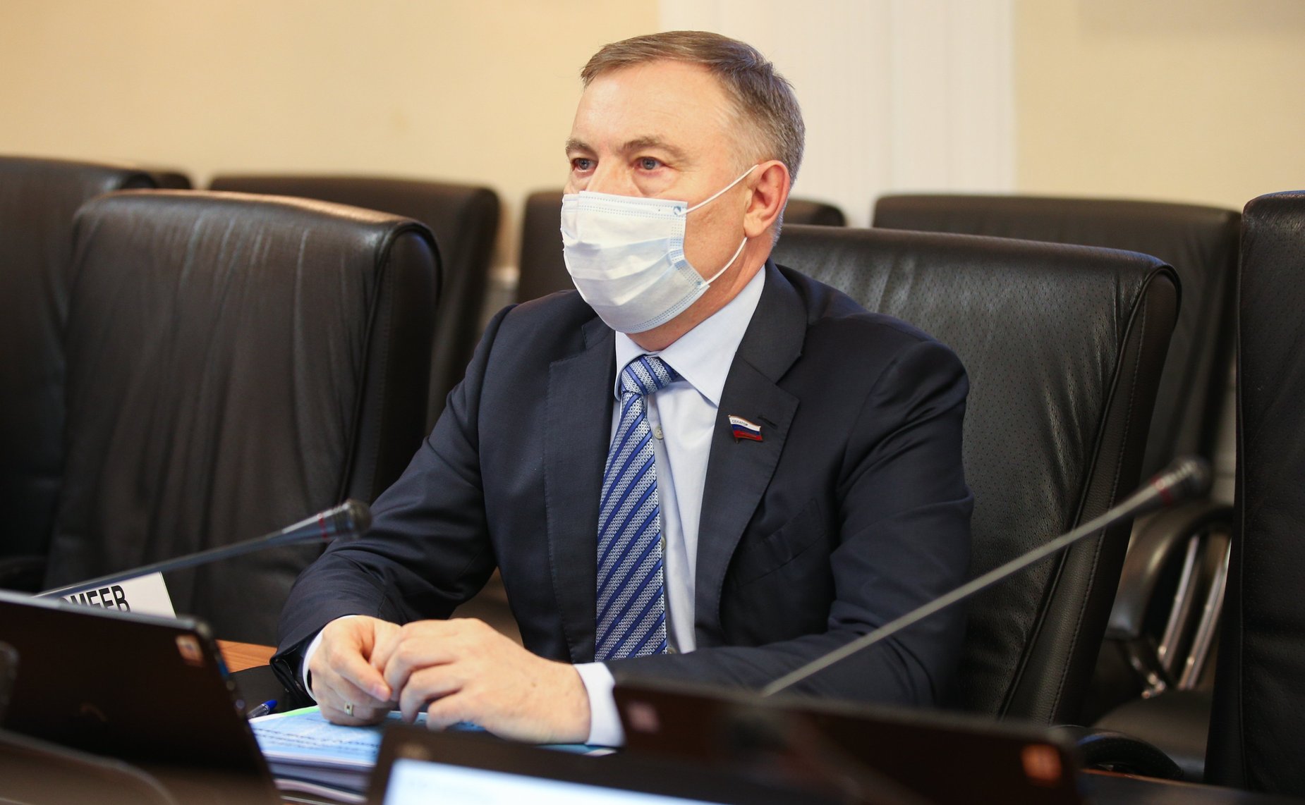 Парламентские слушания на тему «Переселение граждан из непригодного для проживания жилья, расположенного в зоне Байкало-Амурской магистрали»