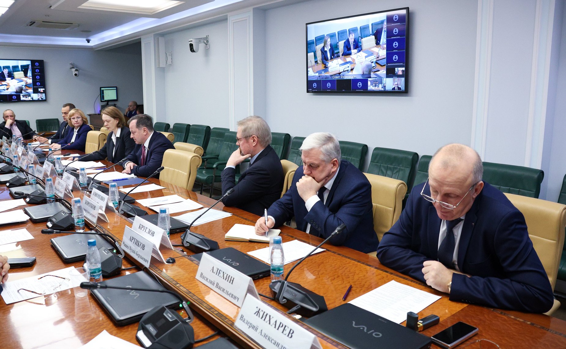 Совещание Комитета Совета Федерации по экономической политике «Повышение энергетической эффективности распределительных электрических сетей»