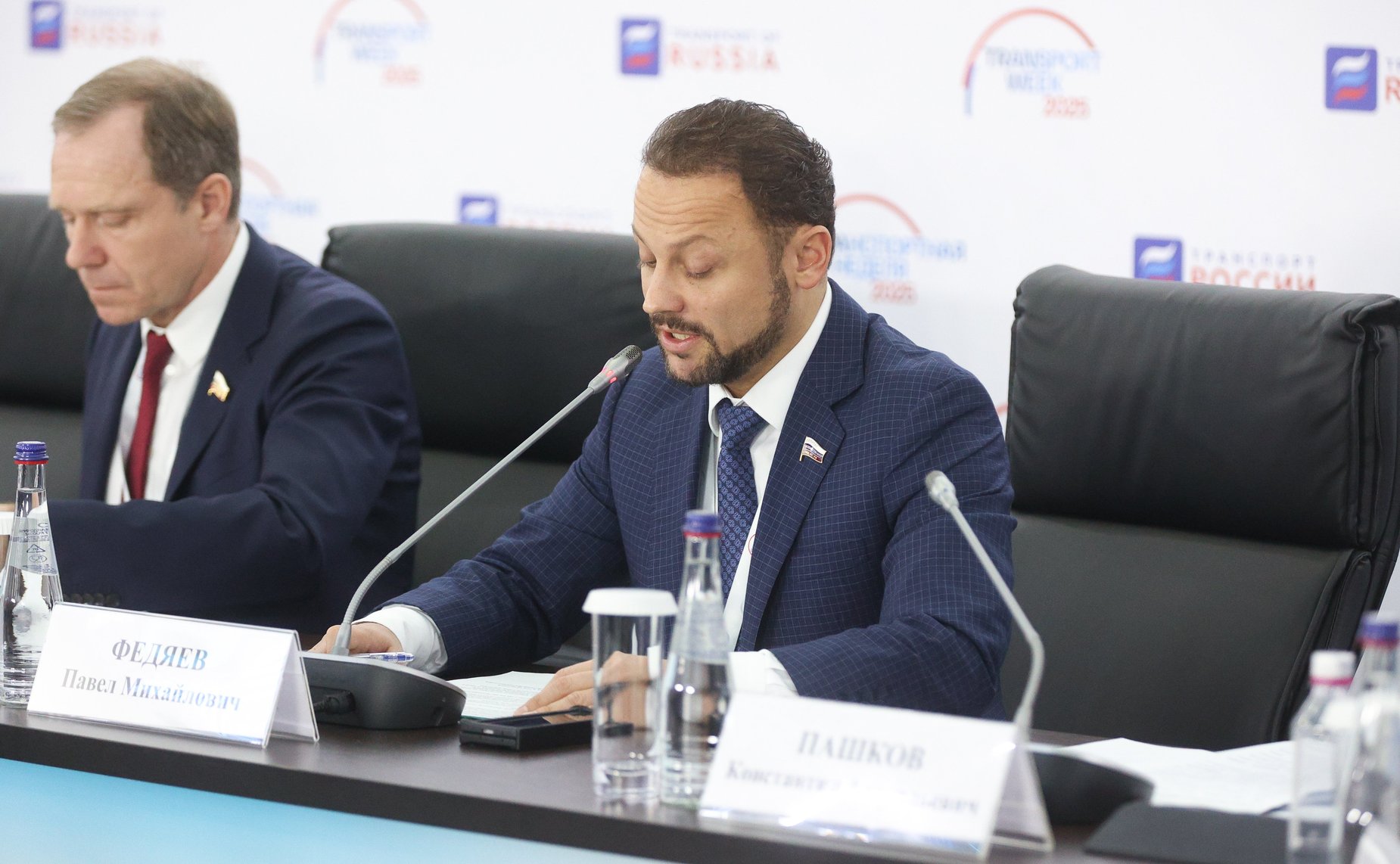 Совместное заседание Комитета Совета Федерации по экономической политике и Комитета Государственной Думы по транспорту в рамках Транспортной недели – 2025 «О совместных подходах к развитию пунктов пропуска через Государственную границу РФ»