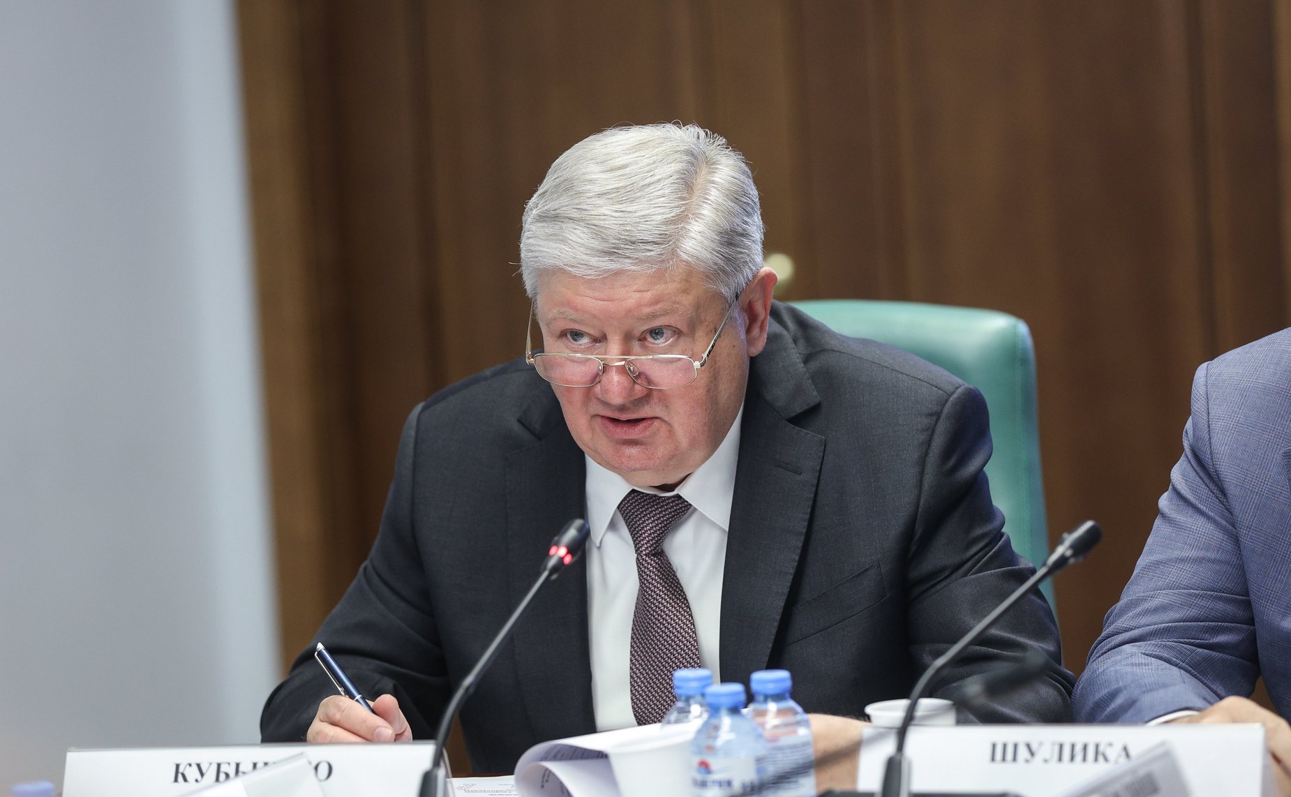 Совещание Комитета СФ по обороне и безопасности «О неотложных мерах, направленных на сокращение кадрового некомплекта в органах внутренних дел РФ, исполнение социальных гарантий и установленных льгот сотрудникам и работникам органов внутренних дел»