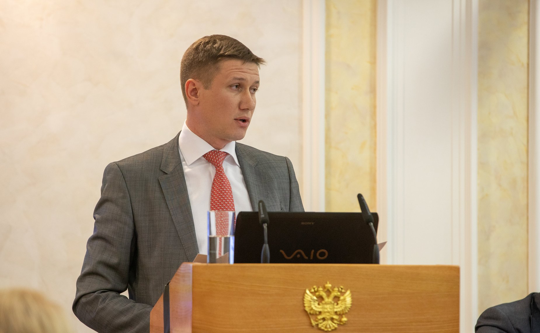 Парламентские слушания Комитета СФ по бюджету и финансовым рынкам на тему «Вопросы совершенствования законодательства РФ о контрактной системе в сфере закупок товаров, работ, услуг для обеспечения государственных и муниципальных нужд»