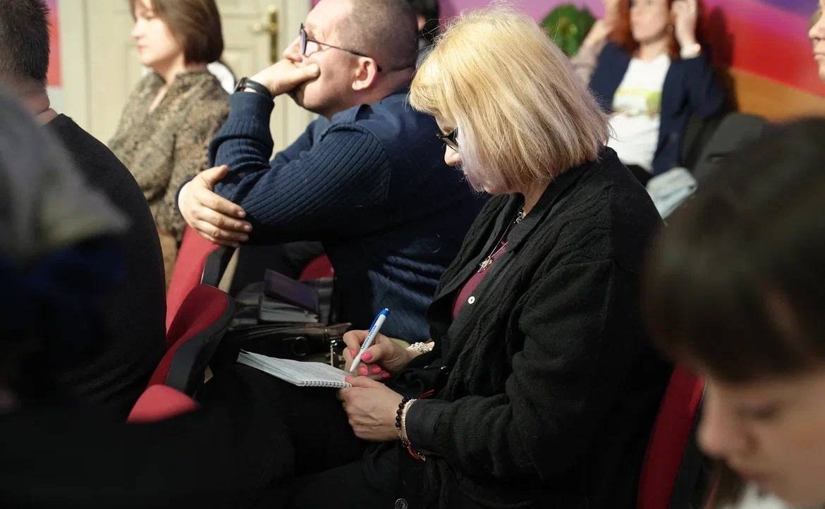 Андрей Базилевский провел встречу с представителями некоммерческих организаций Хабаровского края
