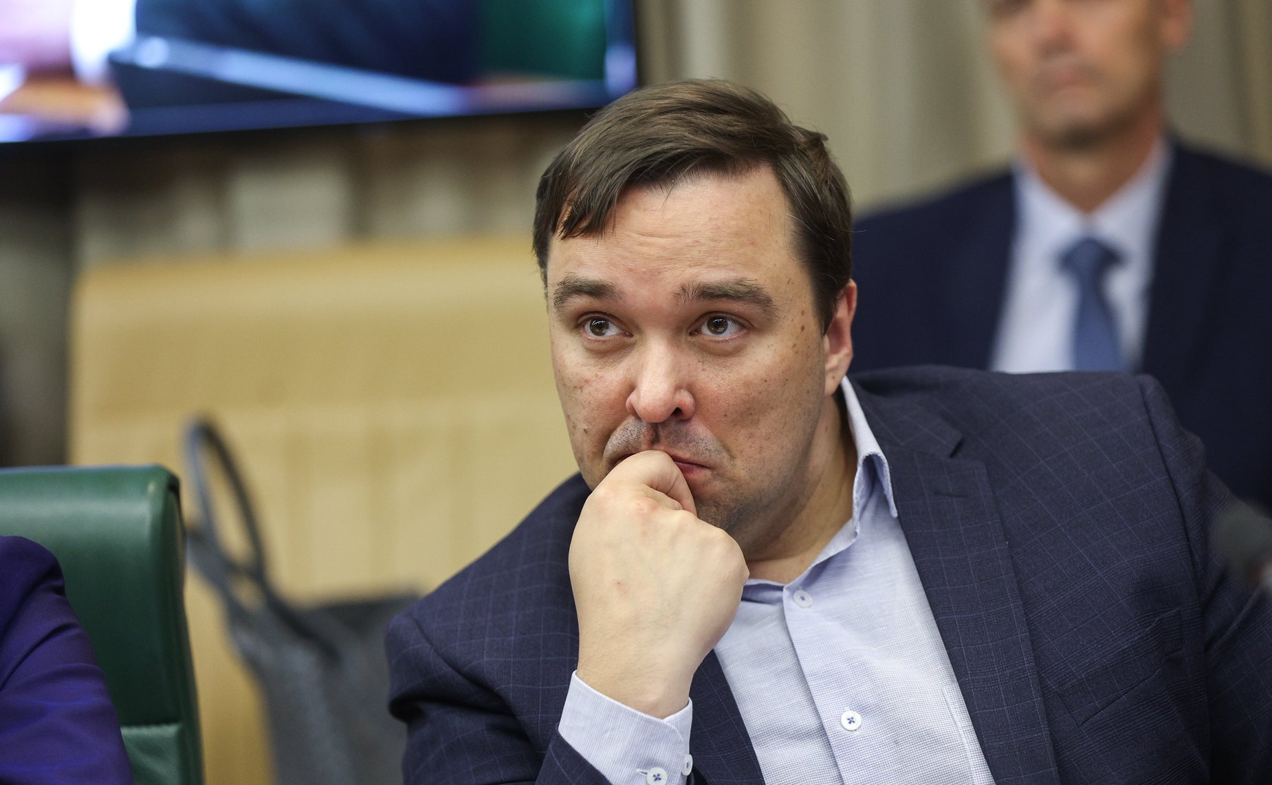 Заместитель Председателя Совета Федерации Николай Журавлев провел совещание по вопросам развития малого и среднего предпринимательства в стране