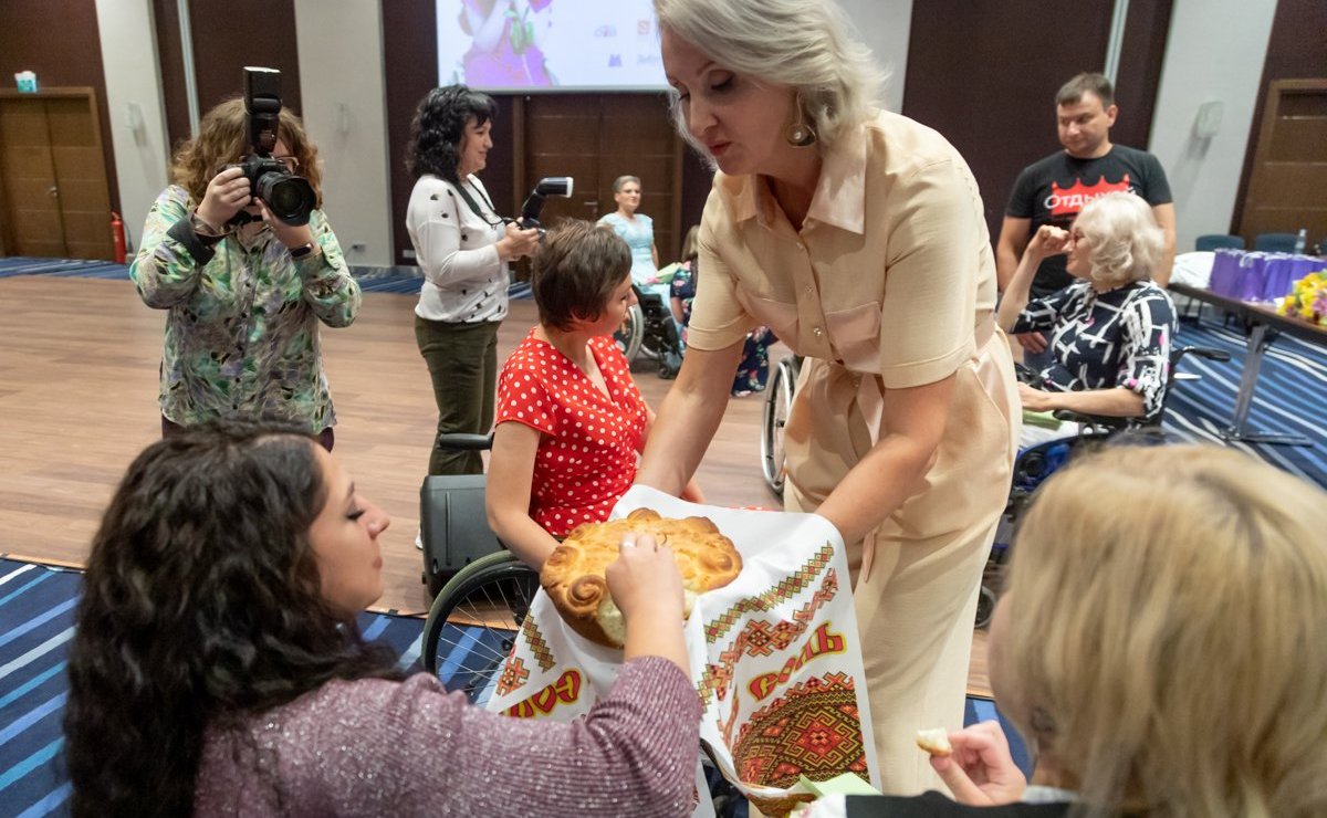 Маргарита Павлова открыла седьмой благотворительный конкурс красоты и таланта «Рожденная побеждать!» для женщин с ограниченными возможностями здоровья, передвигающихся на колясках