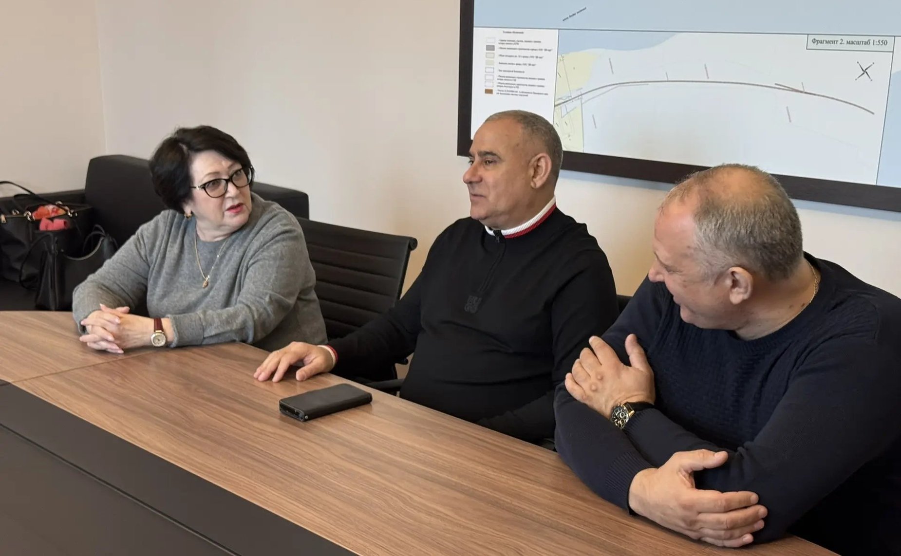 Людмила Талабаева в ходе поездки в регион посетила два рыбохозяйственных предприятия, стратегически важных для Дальневосточного региона