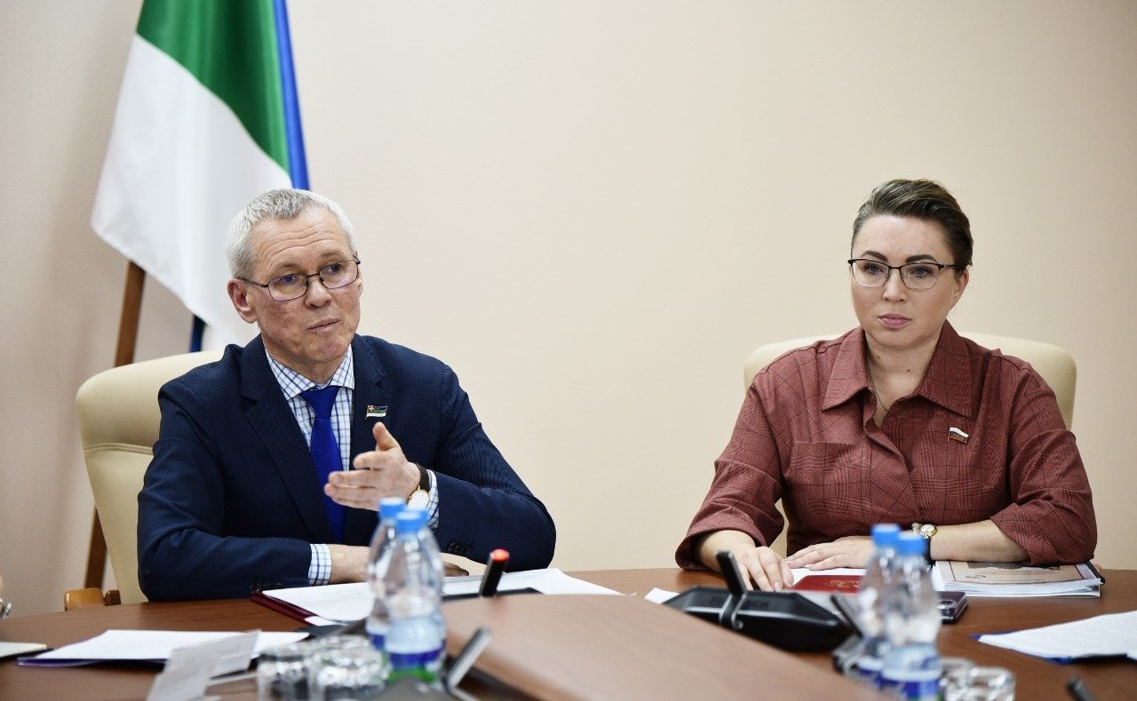 Ольга Епифанова и Елена Шумилова провели в Республике Коми круглый стол по вопросам молодежной политики