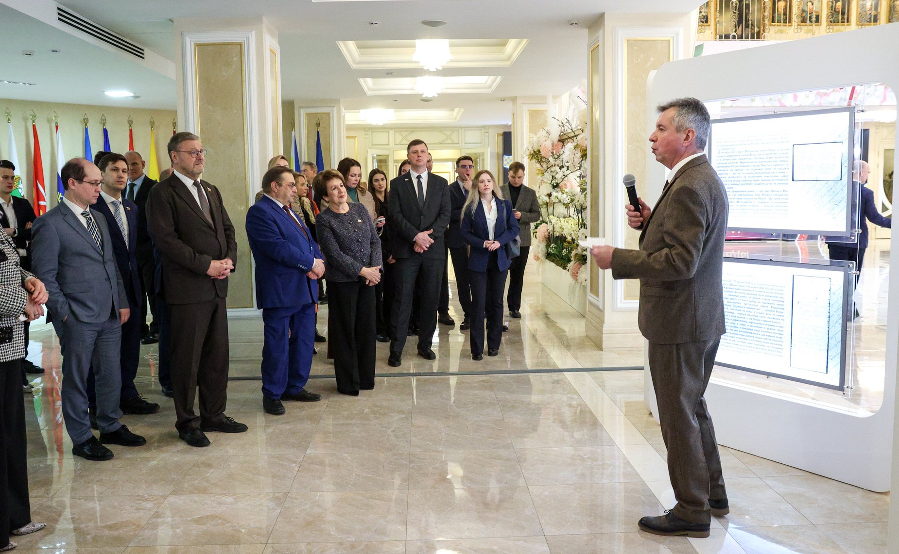 Церемония открытия выставки «От Вече до Правительствующего сената: предыстория российского парламентаризма»