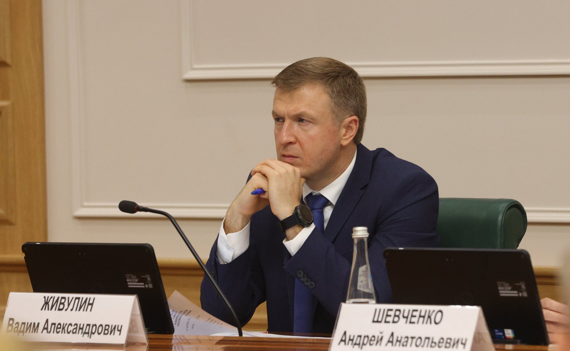 Встреча сенаторов Российской Федерации с Министром строительства и жилищно-коммунального хозяйства РФ Иреком Файзуллиным в формате открытого диалога