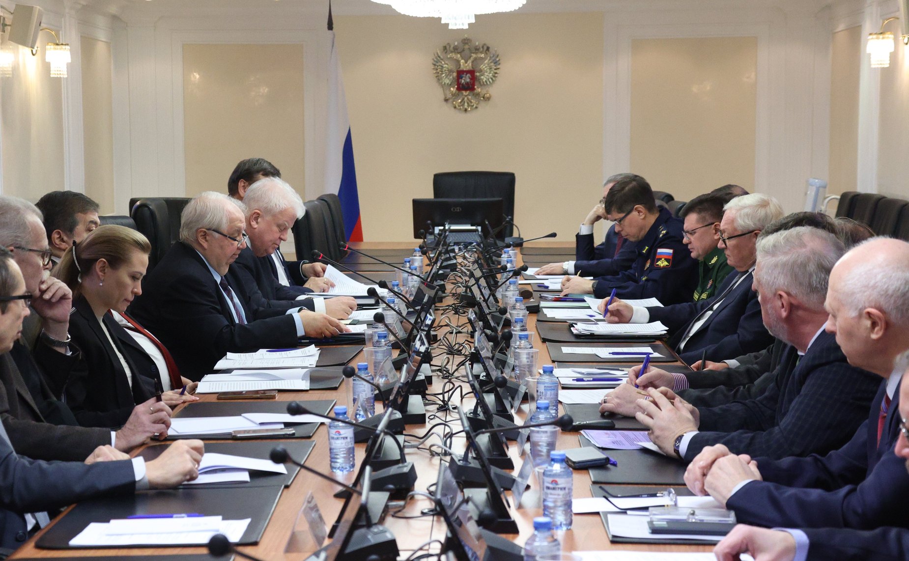 Круглый стол Комитета СФ по международным делам на тему «Кризис системы международно-правовых договоренностей в сфере контроля над вооружениями и нераспространения оружия массового поражения»