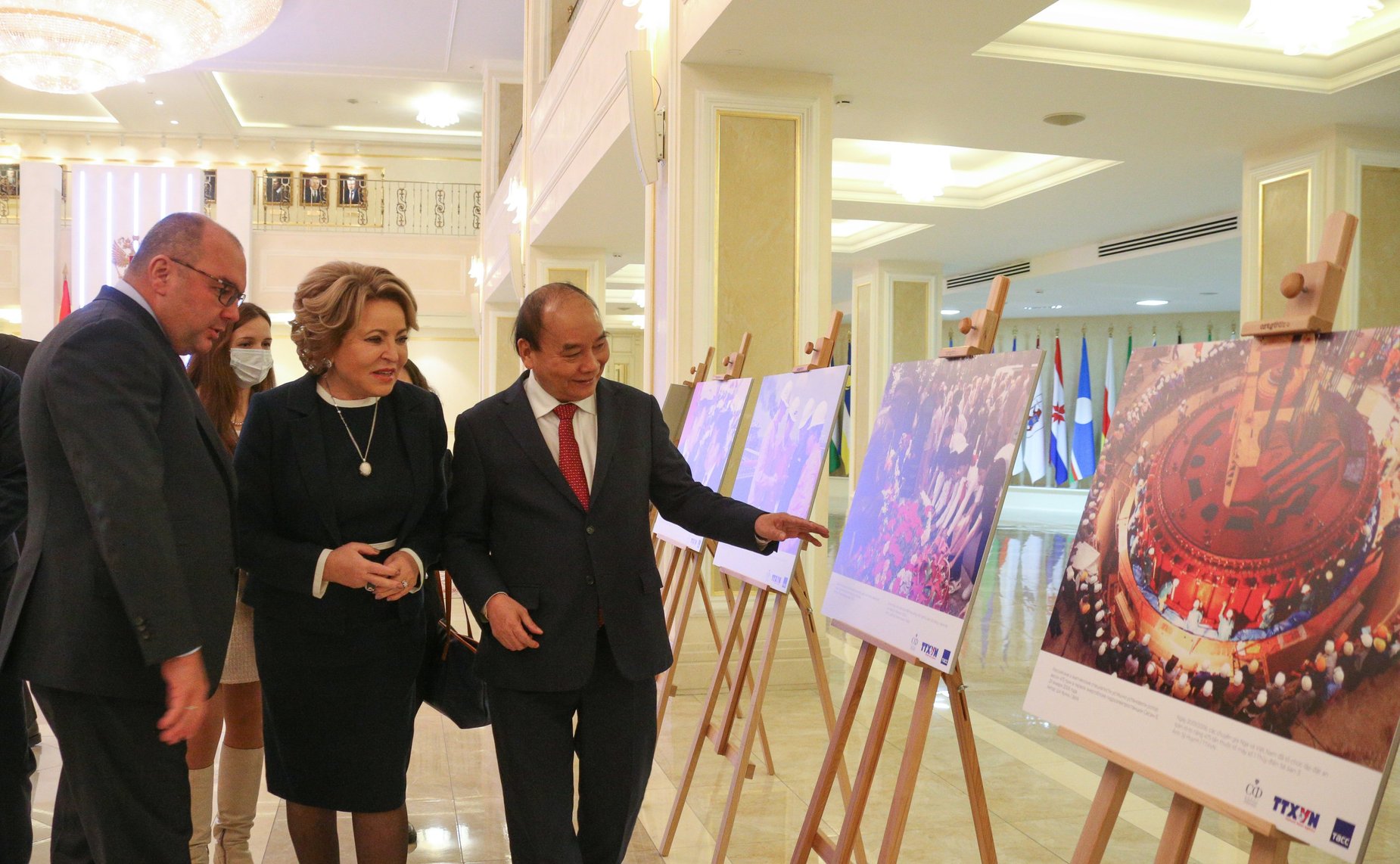 Председатель Совета Федерации Валентина Матвиенко встретилась с Президентом Социалистической Республики Вьетнам Нгуен Суан Фуком