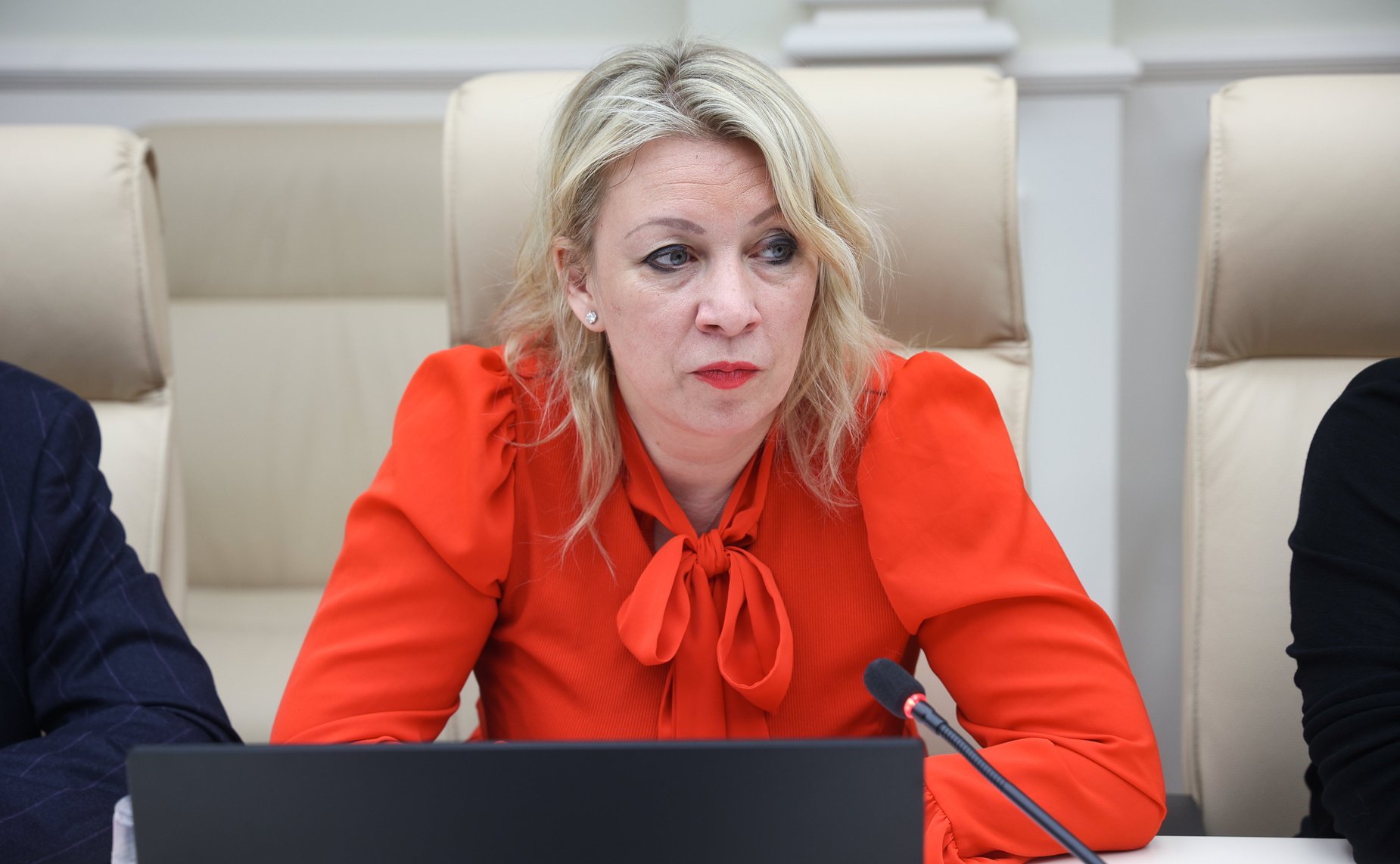 Круглый стол Комиссии СФ по информационной политике и взаимодействия со СМИ на тему «Информация и искусственный интеллект:взаимосвязь, вызовы и угрозы»