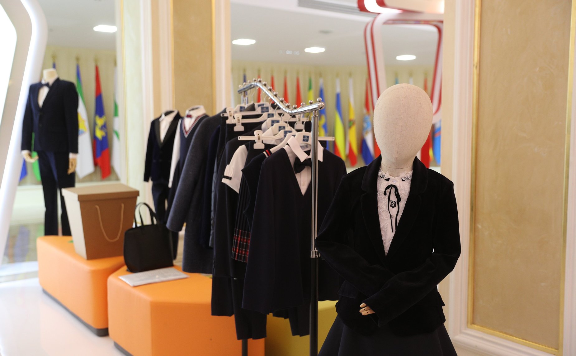 Открытие в Совете Федерации выставки детских товаров российских предприятий