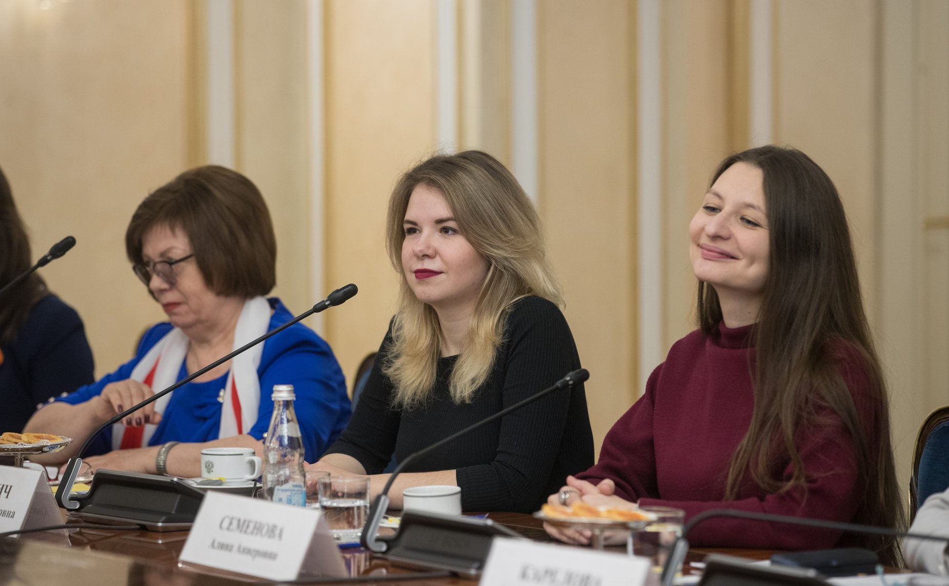 Встреча В. Матвиенко с женщинами-участницами волонтерского марафона, приуроченного к Году добровольца в России