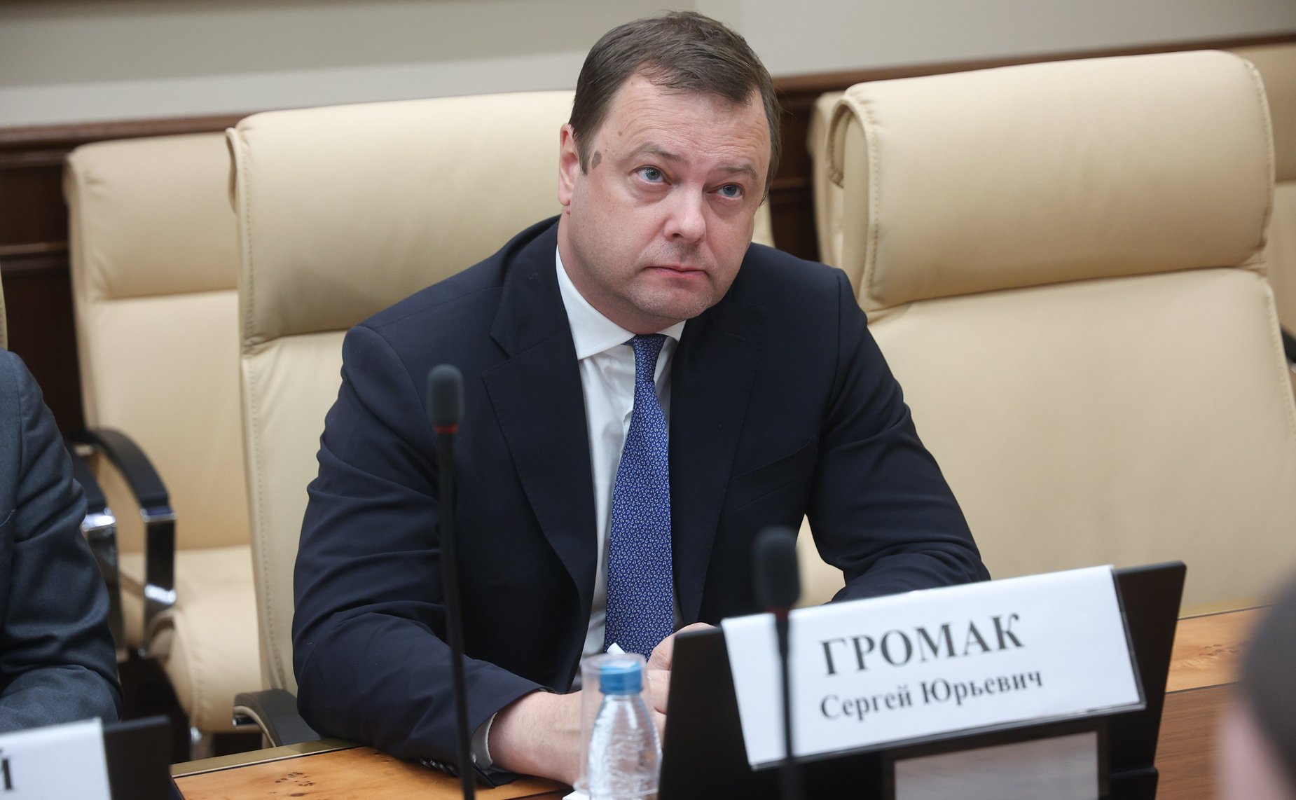 Совещание Комитета Совета Федерации по экономической политике «О мерах государственной поддержки предприятий машиностроения в условиях санкционного давления и падения производства»