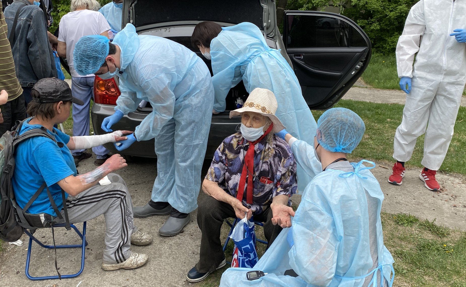 Сенатор Маргарита Павлова посетила пункт оказания медицинской помощи бездомным