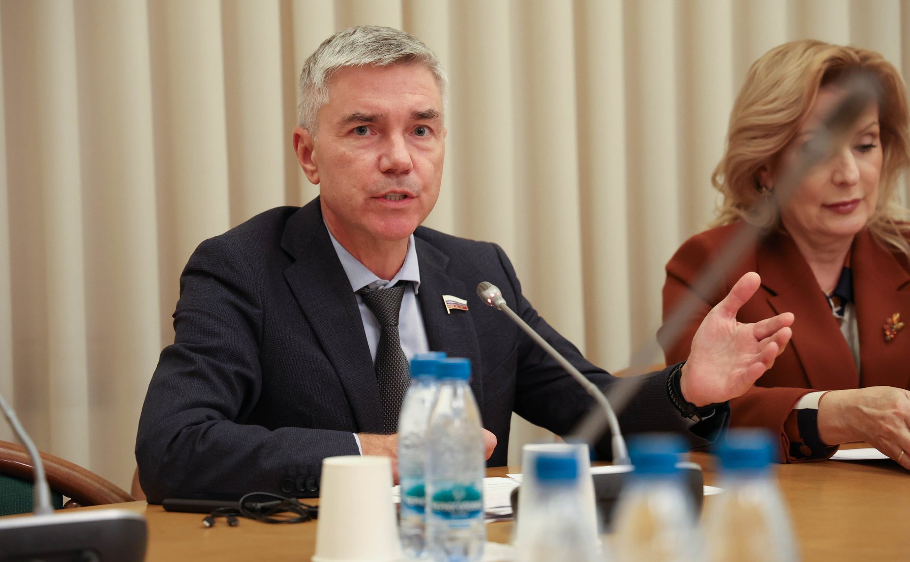 Сенаторы обсудили успешные практики и предложения по развитию НКО