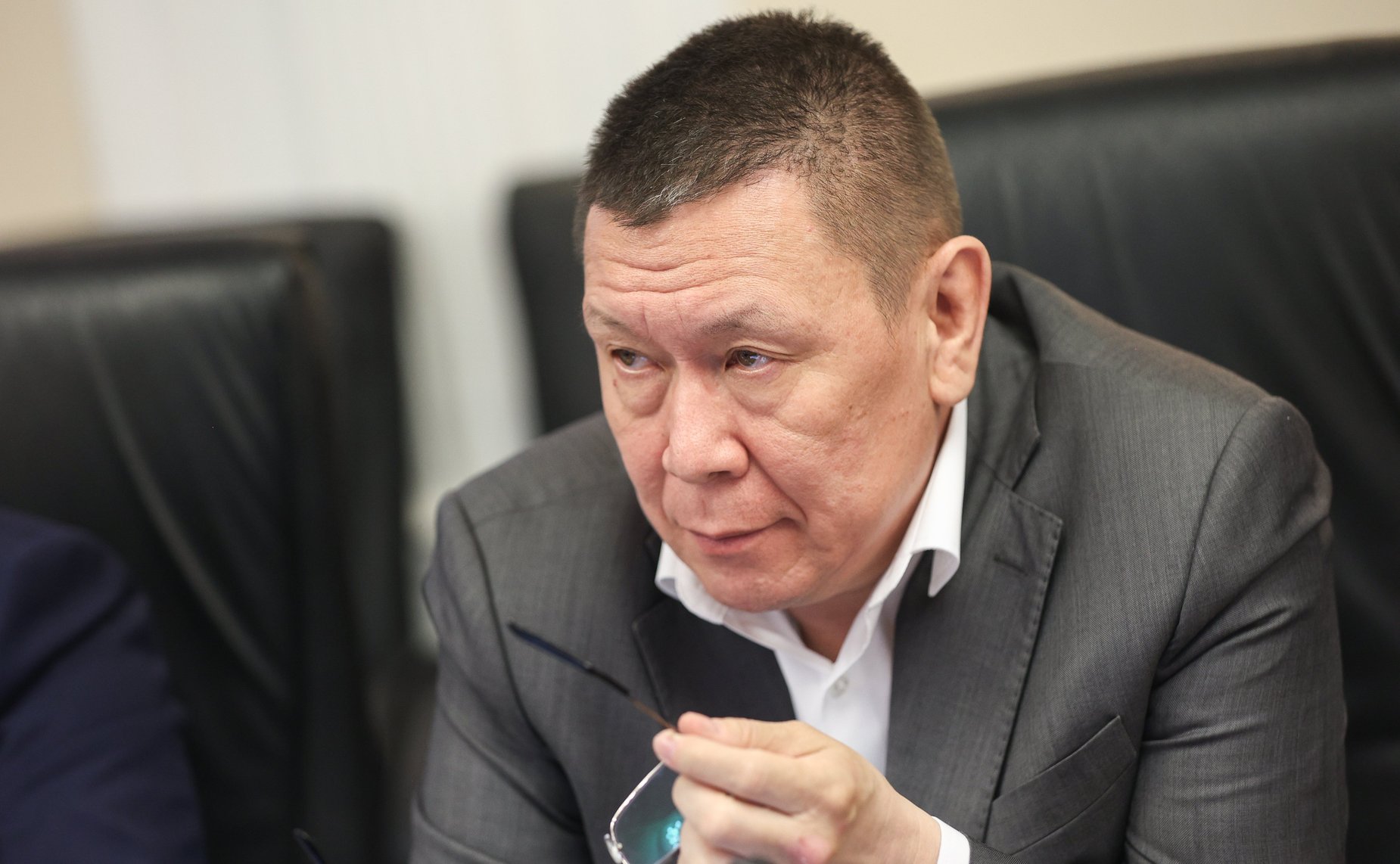 Григорий Ледков