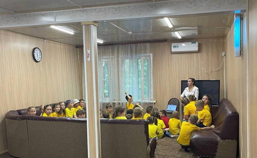 Андрей Базилевский посетил детский лагерь отдыха и оздоровления детей «Мир детства» в Мичуринском сельском поселении края