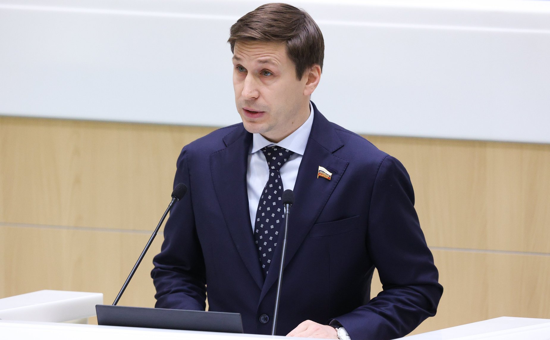 Иван Новиков