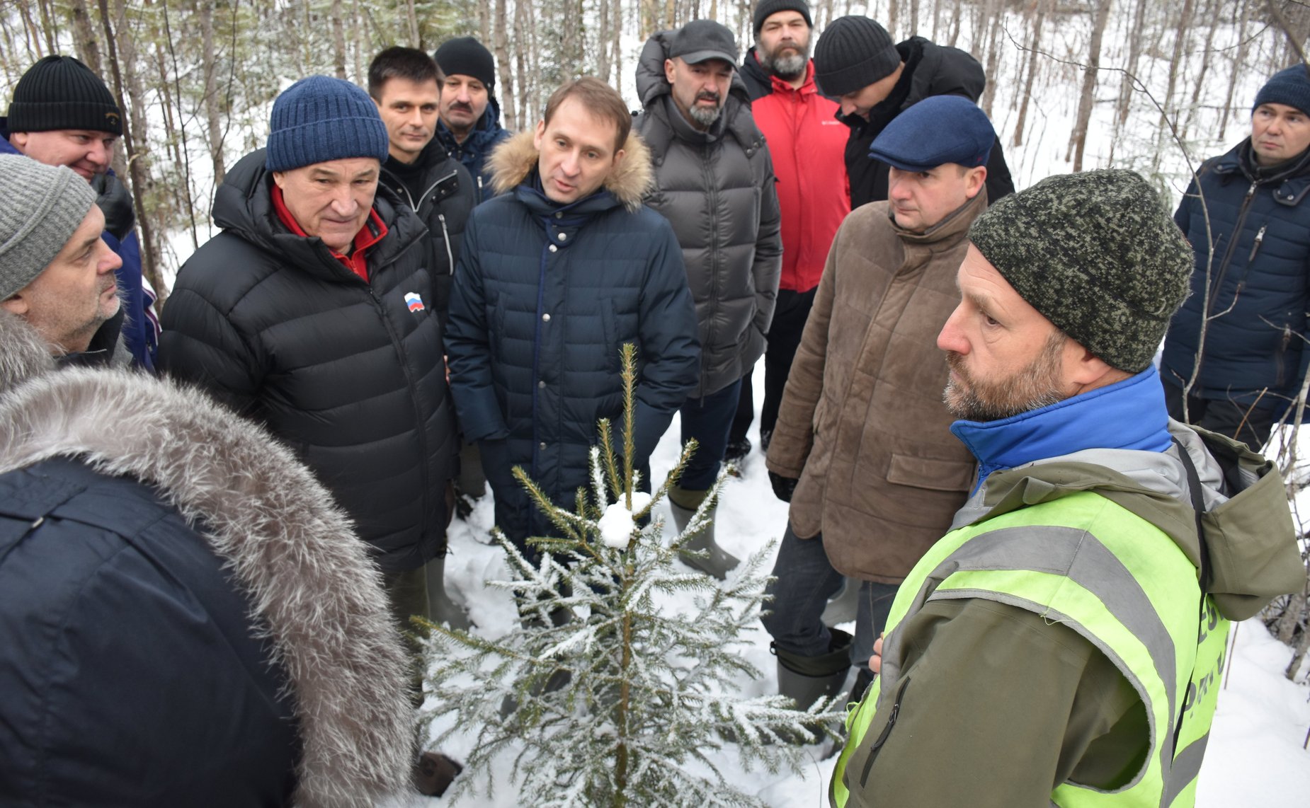 Заместитель Председателя СФ Юрий Воробьев совместно с Министром природных ресурсов и экологии РФ Александром Козловым и губернатором Архангельской области Александром Цыбульским посетили Устьянский район Архангельской области