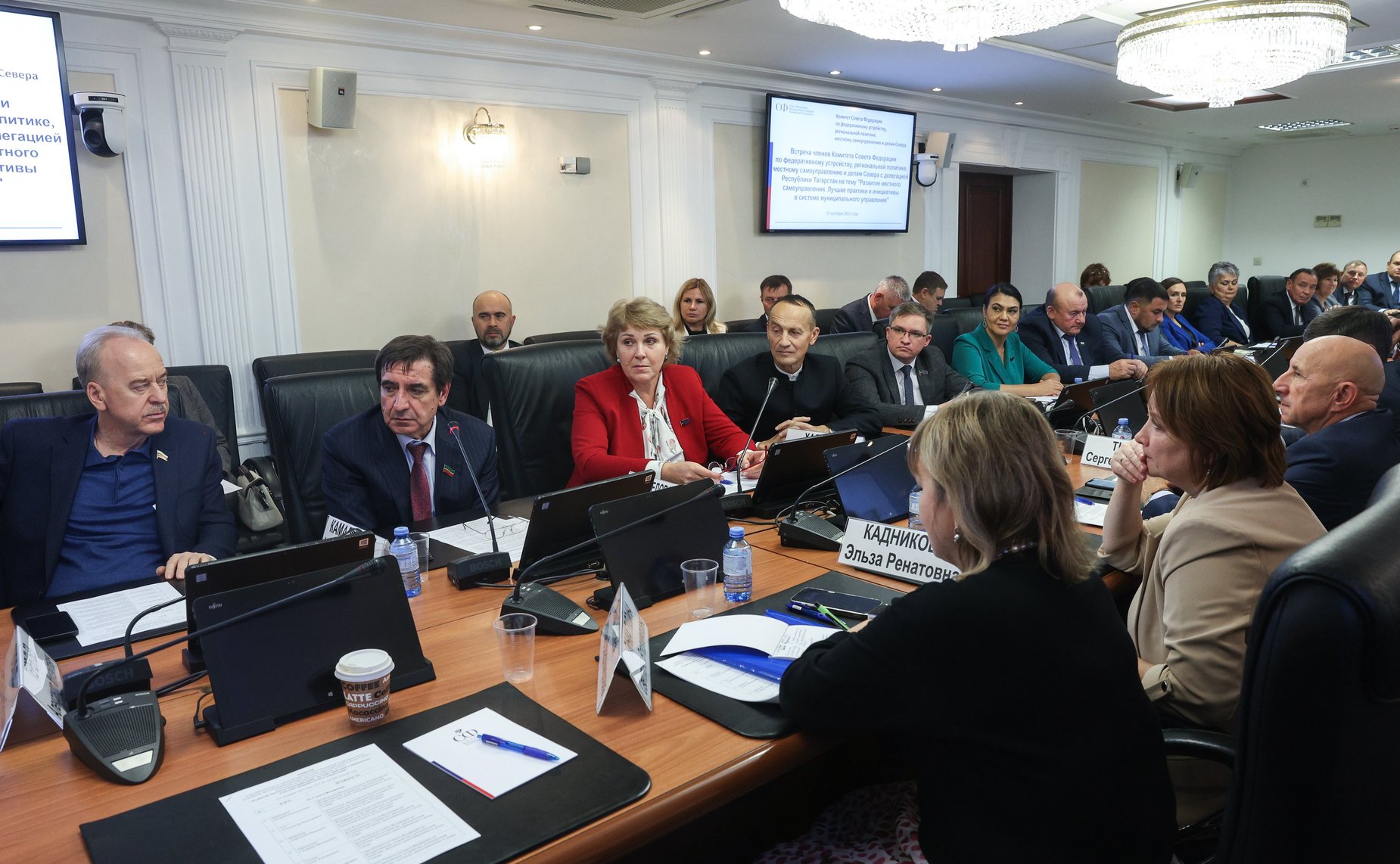 Встреча членов Комитета СФ по федеративному устройству, региональной политике, МСУ и делам Севера с представителями органов местного самоуправления из Республики Татарстан