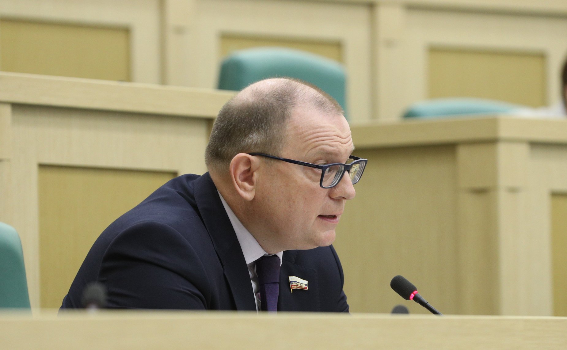 Константин Долгов