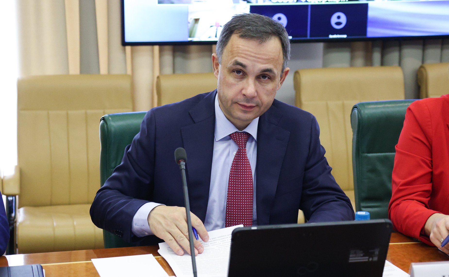 Совещание рабочей группы для выработки предложений о совершенствовании законодательства в сфере детского и социального питания, а также о развитии отечественного производства питания для детей раннего возраста (от 0 до 3 лет)