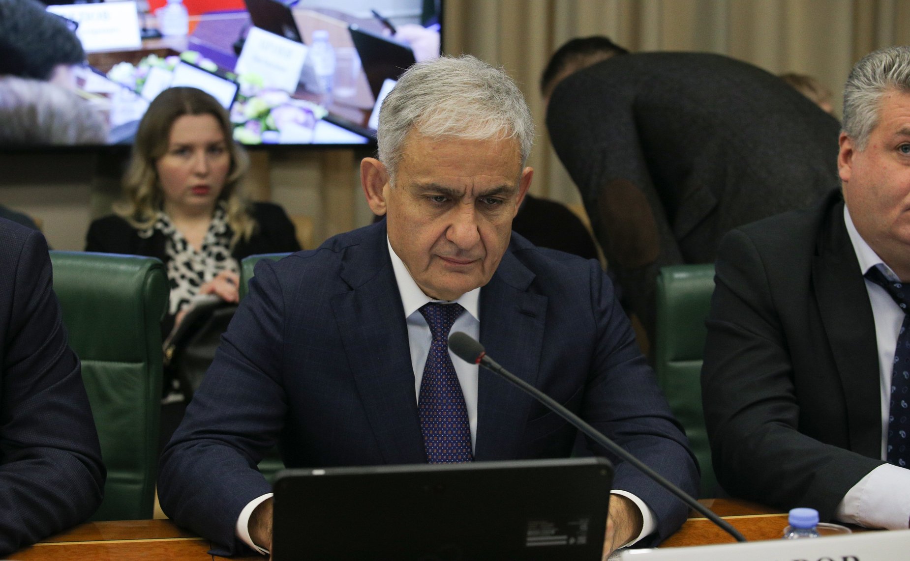 Заседание Комитета СФ по экономической политике