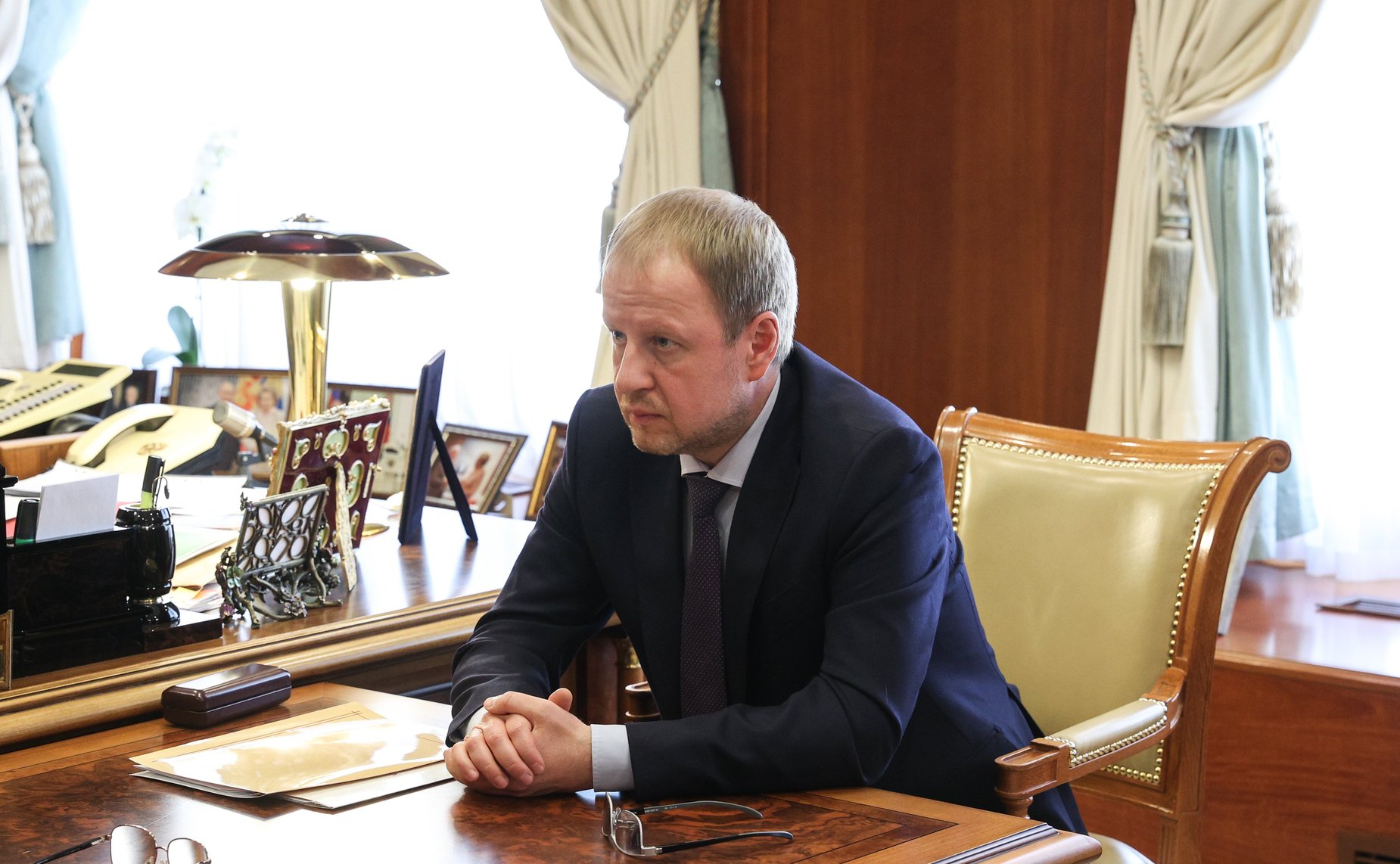 Валентина Матвиенко провела встречу с губернатором Алтайского края Виктором Томенко