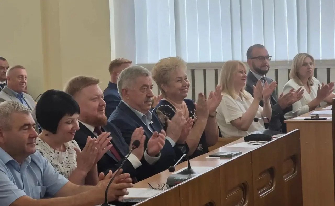 Ольга Бас приняла участие в заседании Народного Совета ЛНР