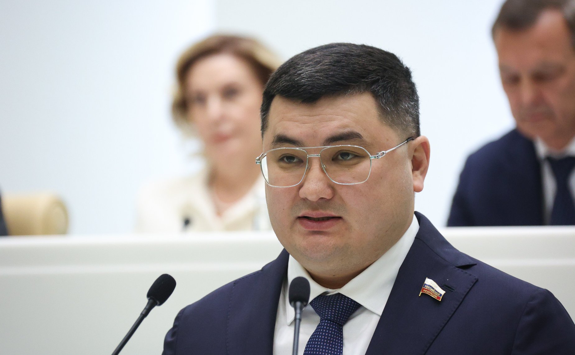 Борис Хачиров