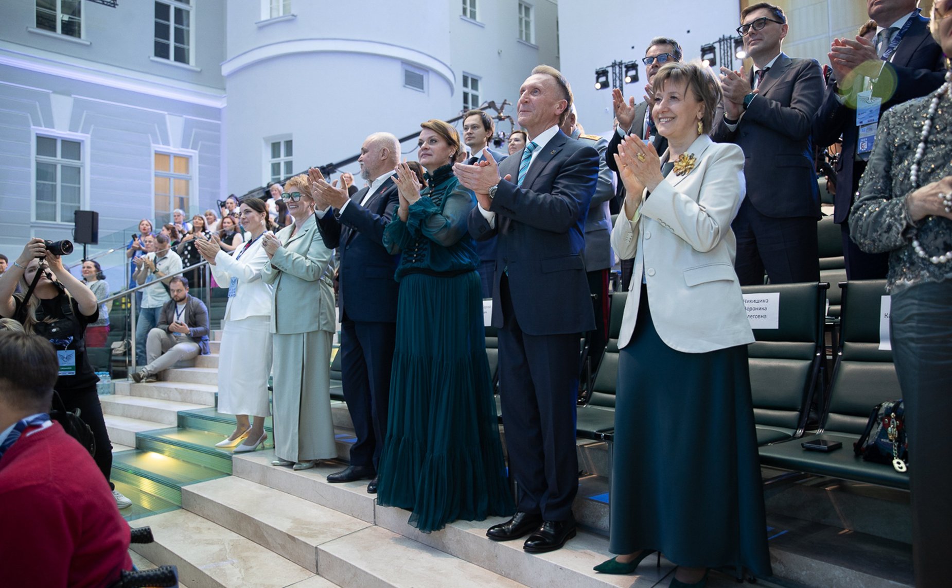 XXVIII Петербургский международный экономический форум (ПМЭФ’25). Показ международного конкурса адаптивной моды «На крыльях»