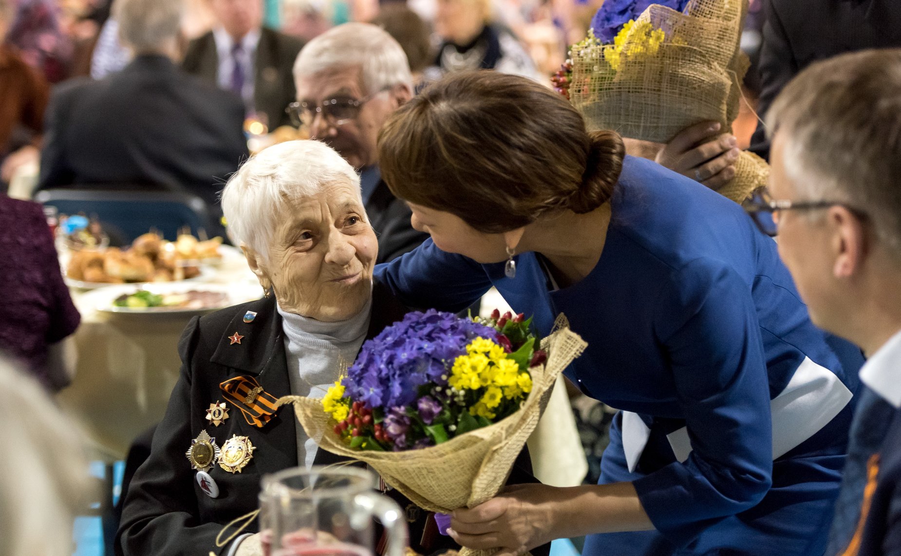 Валентина Зганич поздравила ветеранов с Днем Победы