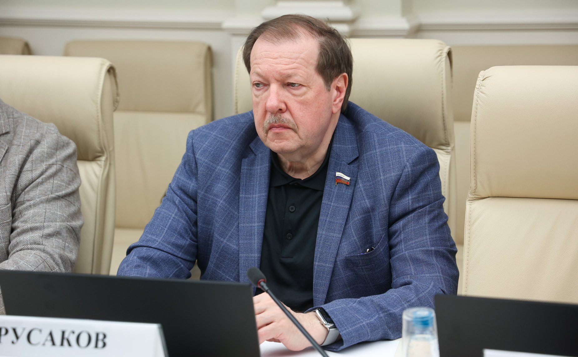 Александр Русаков