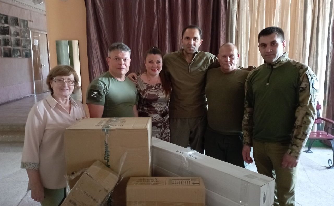 Андрей Хапочкин ознакомился с ходом строительства и выполнения ремонтных работ в Шахтерском районе нового субъекта РФ