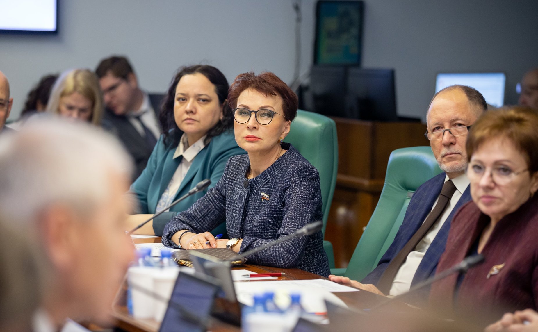 Расширенное заседание Комитета СФ по социальной политике с участием Министра спорта РФ О. Матыцина