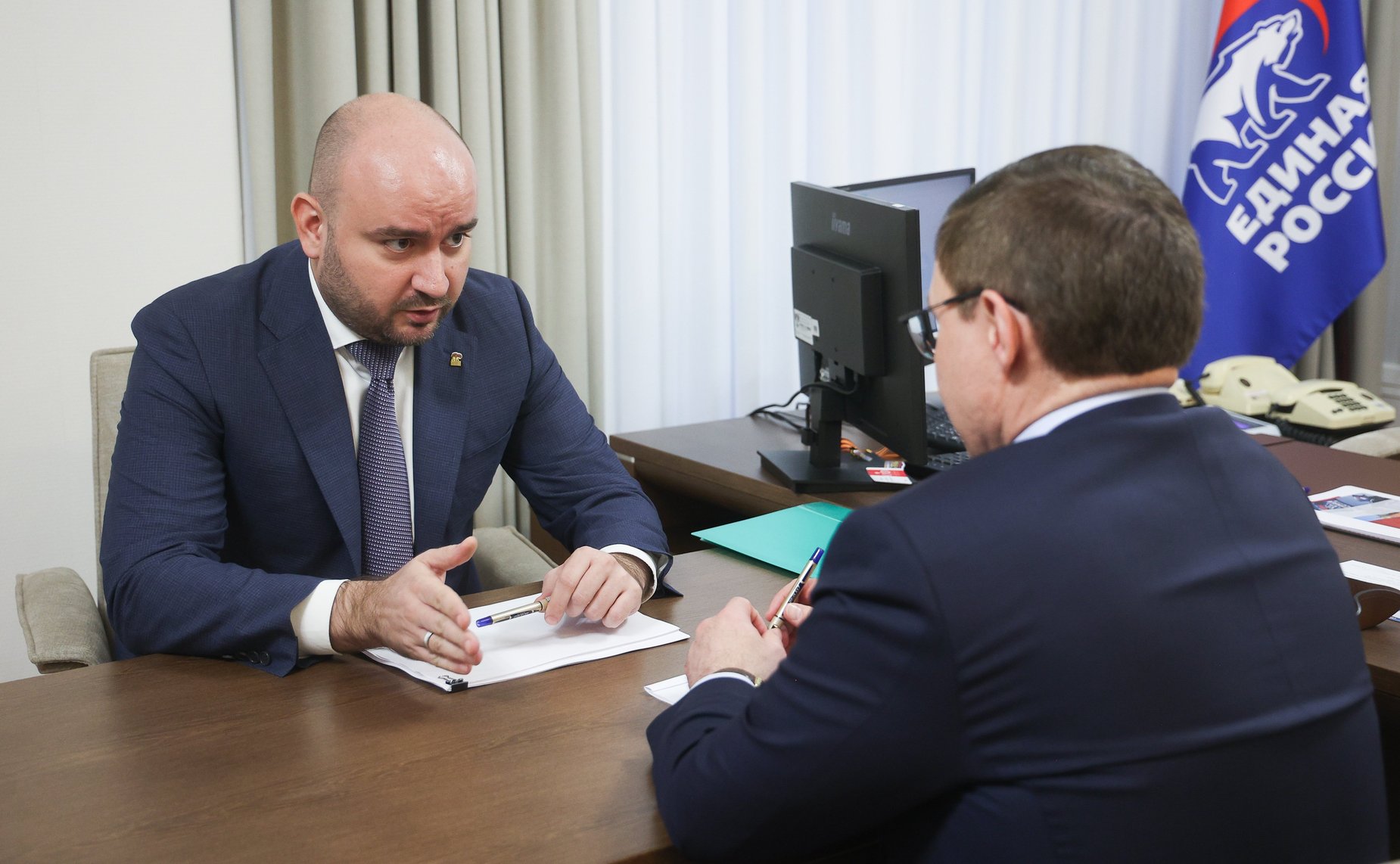 Встреча первого заместителя Председателя Совета Федерации Владимира Якушева с губернатором Самарской области Вячеславом Федорищевым