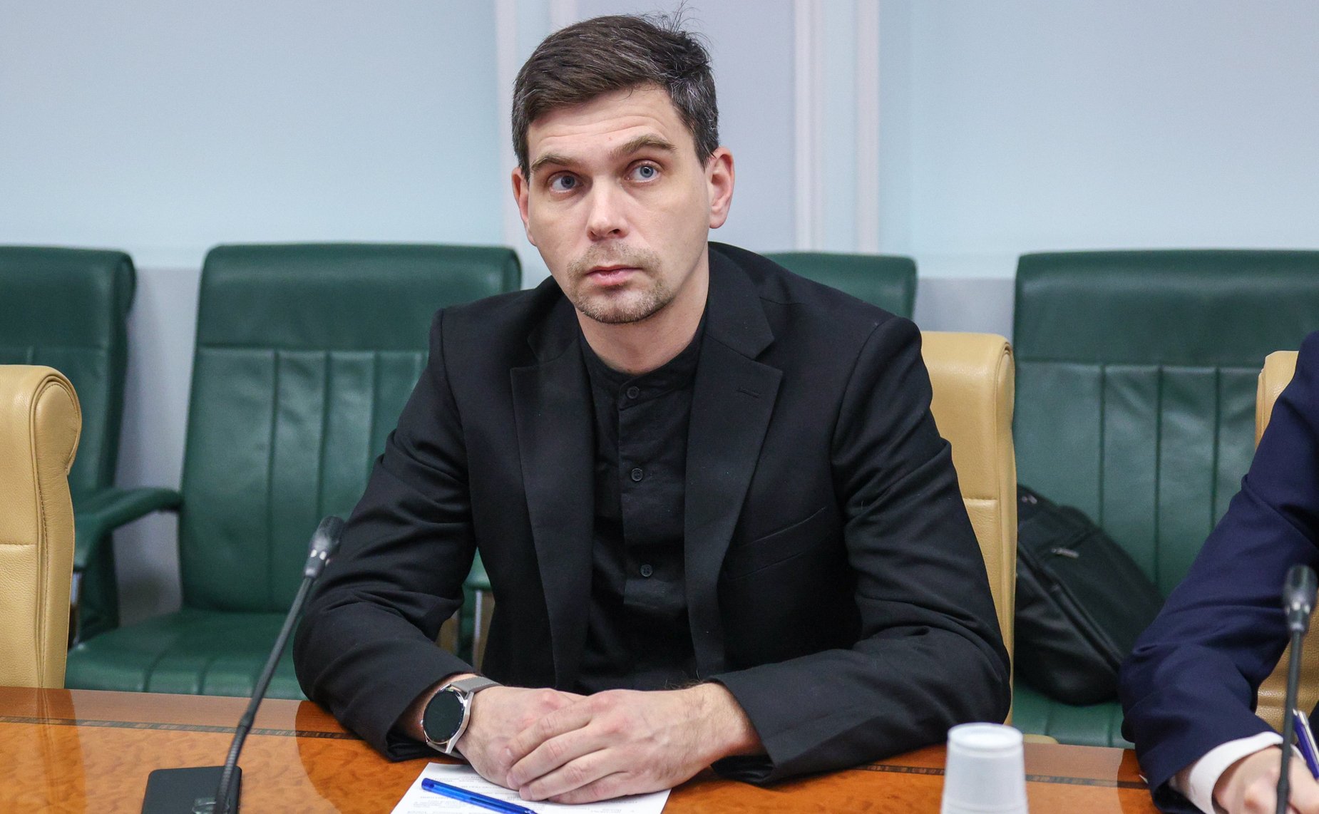 Круглый стол на тему «Актуальные проблемы реализации федерального проекта «Опережающая подготовка и переподготовка квалифицированных кадров по направлению новых материалов и химии»