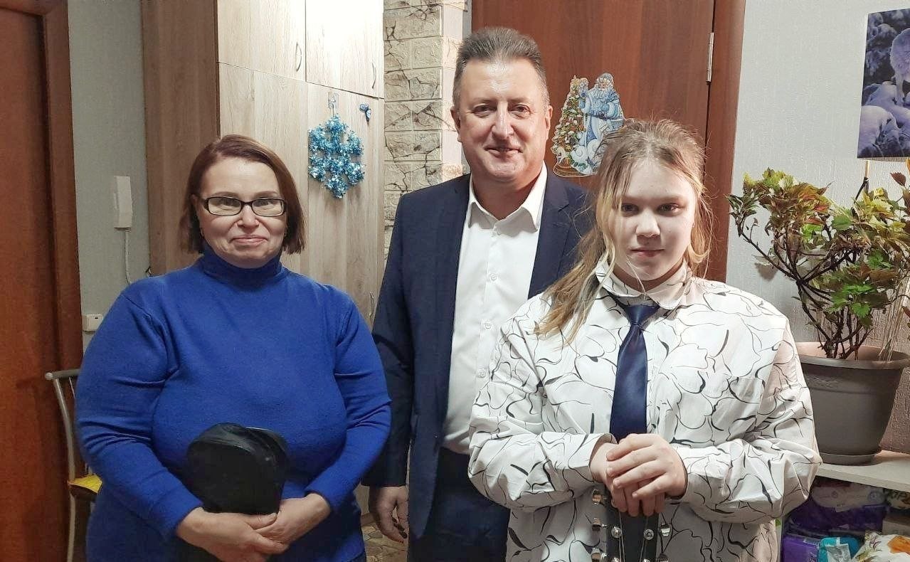 Евгений Богомазов исполнил новогоднюю мечту юной вологжанки