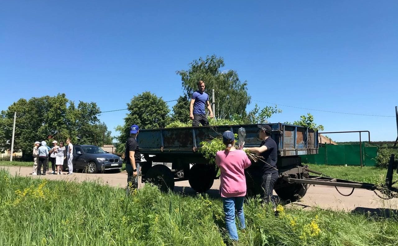 Юлия Лазуткина поблагодарила активистов и местную администрацию за поддержку инициативы по возрождению памяти выдающегося русского ученого