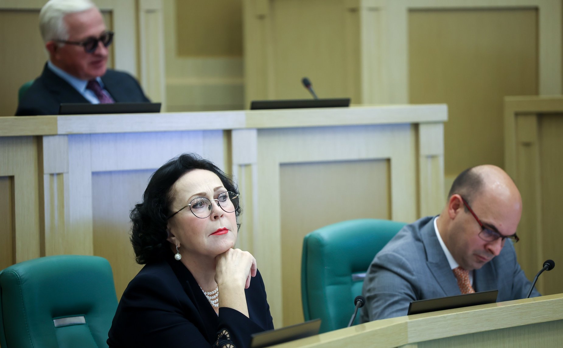 Парламентские слушания на тему «О параметрах проекта федерального бюджета на 2025 год и на плановый период 2026 и 2027 годов»