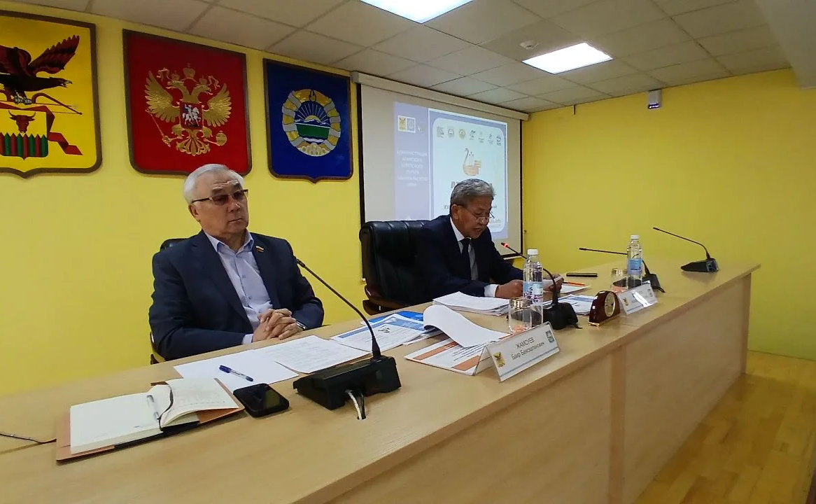Баир Жамсуев принял участие в оргкомитете по подготовке к фестивалю «Алтаргана-2026» и открыл турнир «Звездочки Аги» в Забайкалье