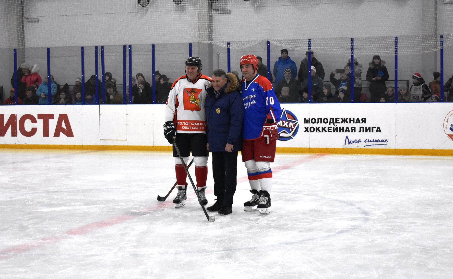 Вице-спикер принял участие в обсуждении путей развития Образовательного центра – кадетской школы «Корабелы Прионежья», а также дал старт гонке «Лыжня России»