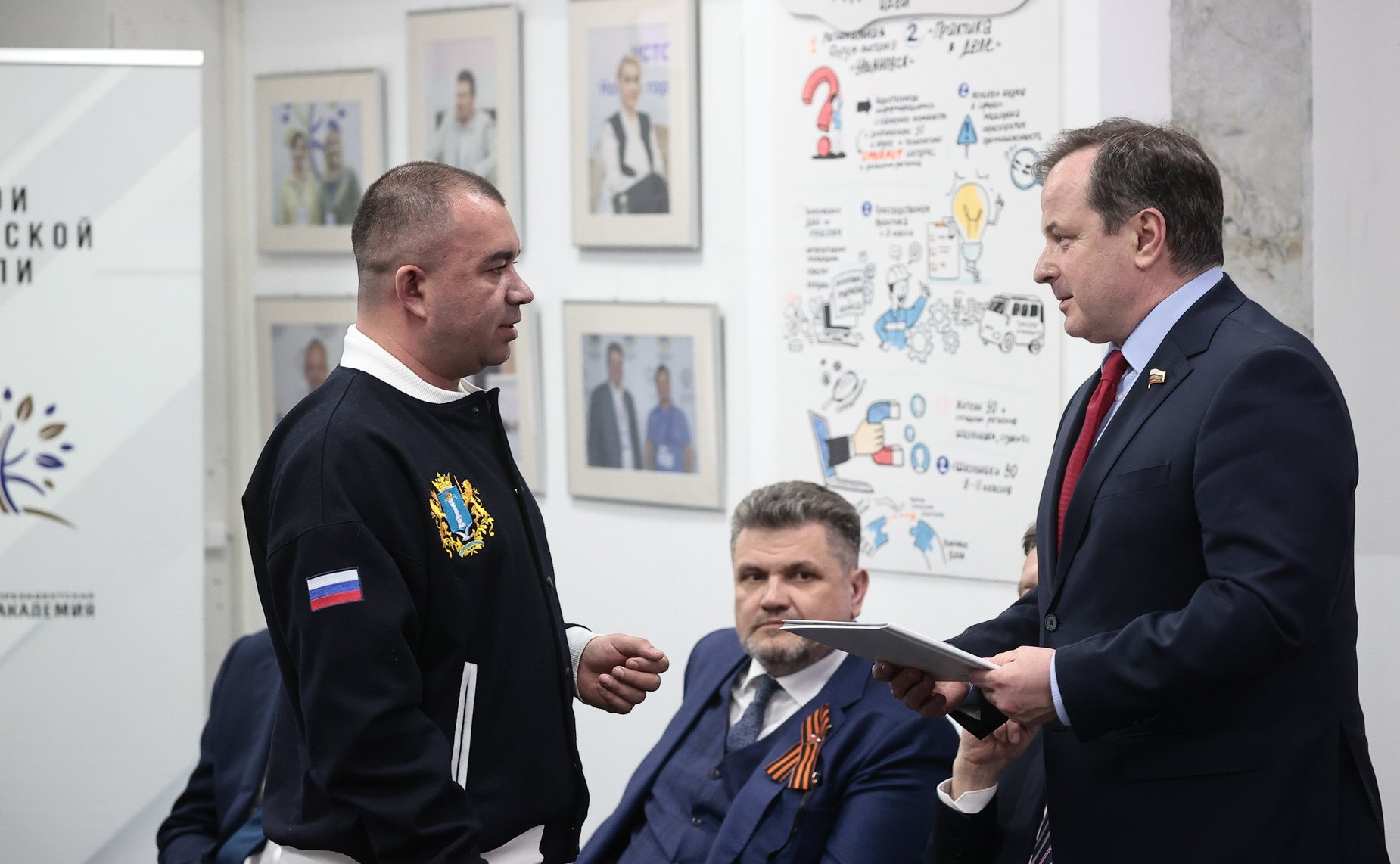 Сенаторы провели встречу с участниками проекта Герои Сибирской земли